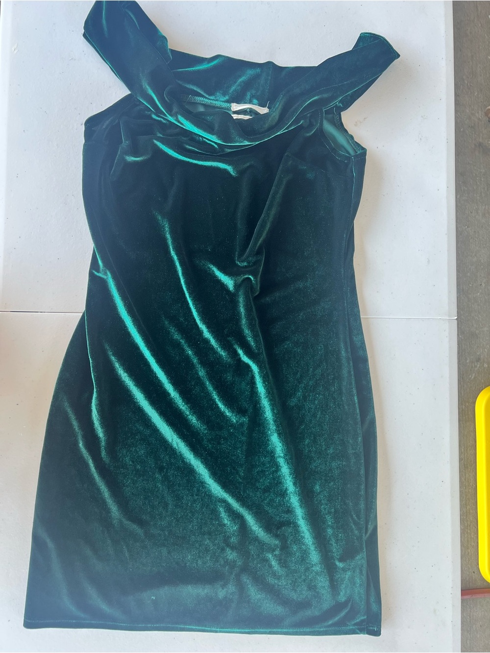 Emerald Green Velvet Off-Shoulder Dress